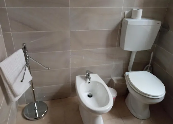Zu' Nicola Apartment *